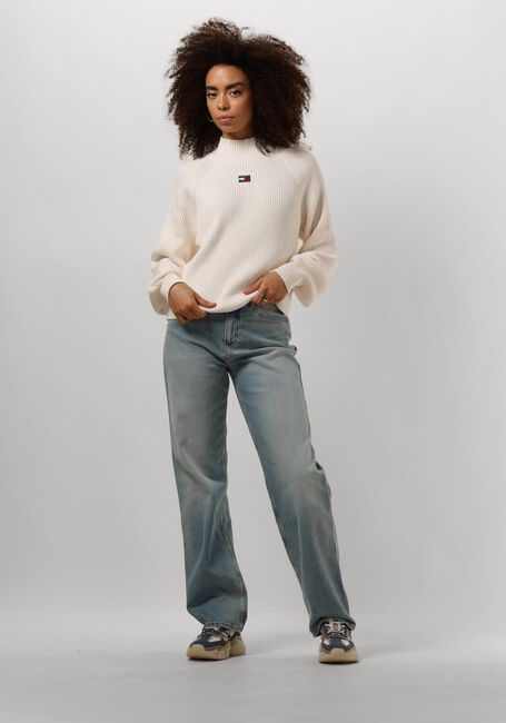 TOMMY JEANS Pull TJW BADGE MOCKNECK SWEATER en blanc - large