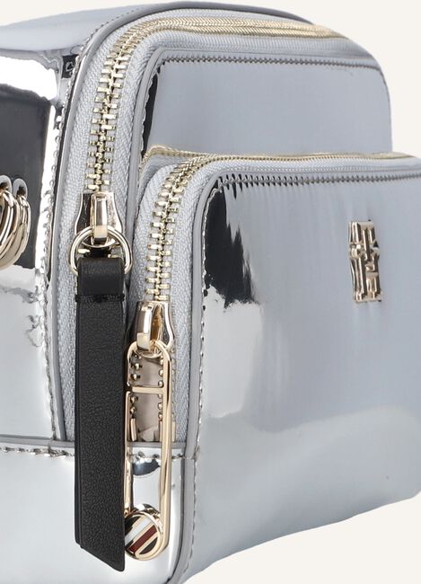 Zilveren TOMMY HILFIGER Schoudertas ICONIC TOMMY CAMERA BAG METAL Zilveren TOMMY HILFIGER Schoudertas ICONIC TOMMY CAMERA BAG METAL - large