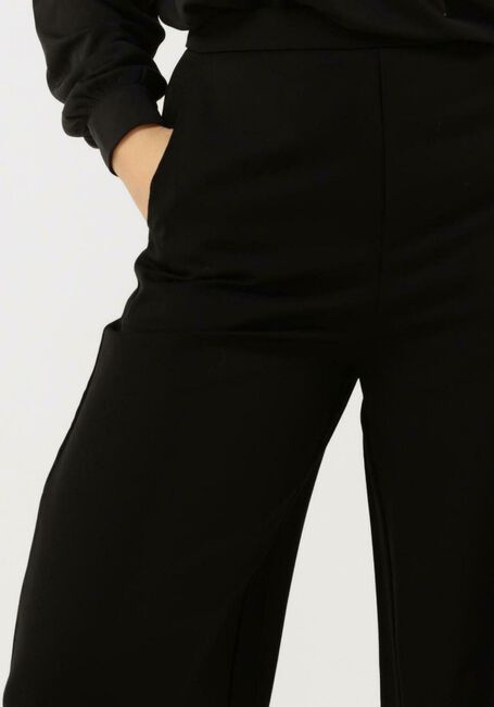 MINUS Pantalon DANIKA PANTS en noir - large