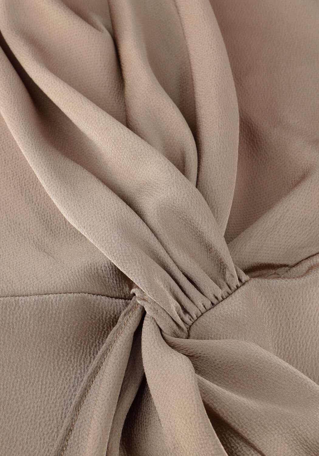 BRUUNS BAZAAR Haut BBTINJA BLOUSE en taupe - large