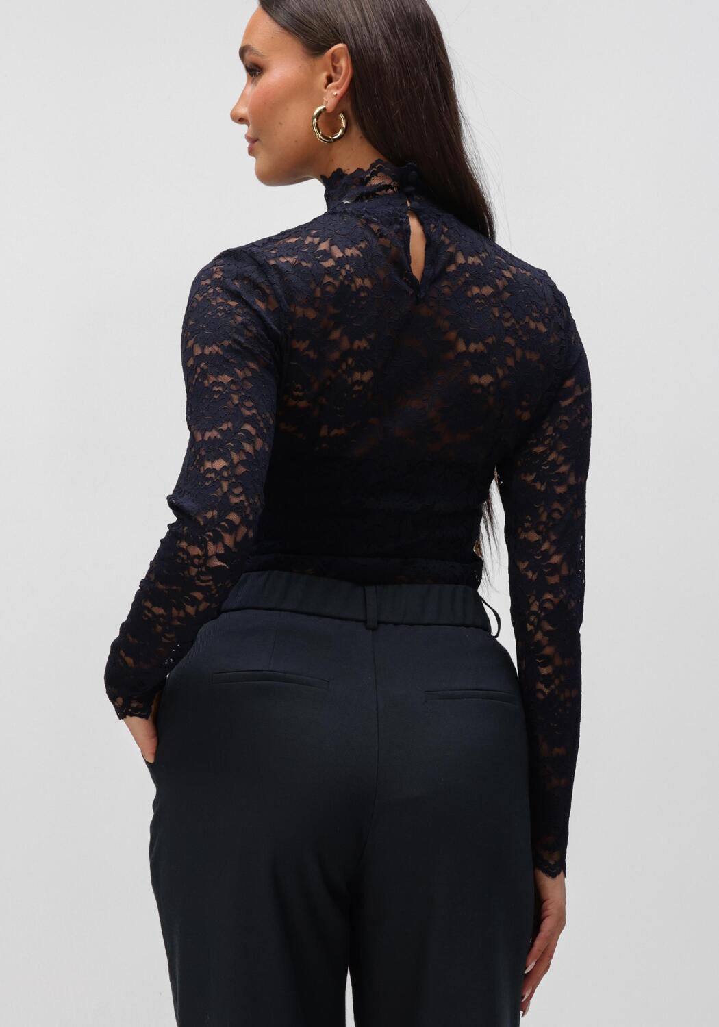 NEO NOIR Haut LIZA LACEFLOWER BLOUSE Bleu fonc&eacute; - large