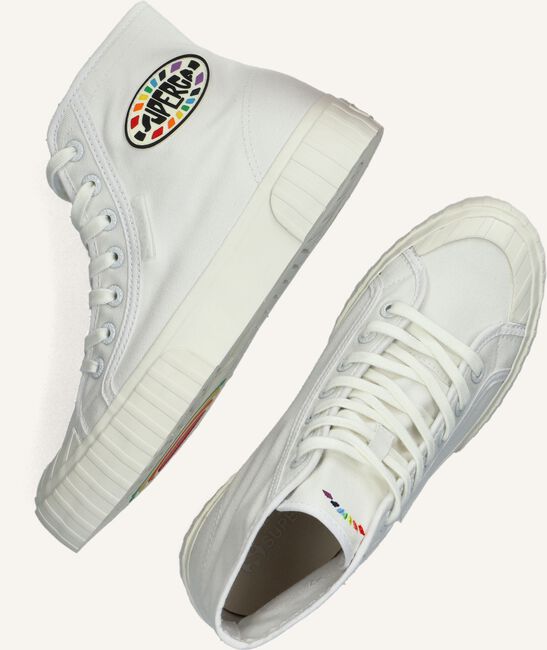 Witte SUPERGA Sneakers 2696 STRIP MULTIC LOGO Witte SUPERGA Sneakers 2696 STRIP MULTIC LOGO - large