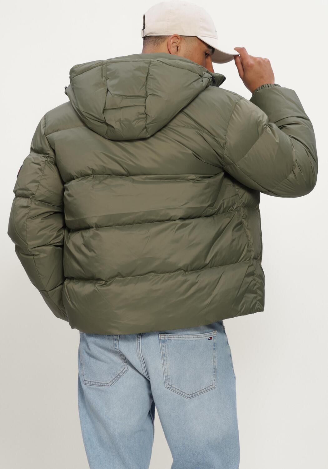 TOMMY JEANS Veste matelass&eacute; TJM ESSENTIAL DOWN JACKET EXT en vert - large