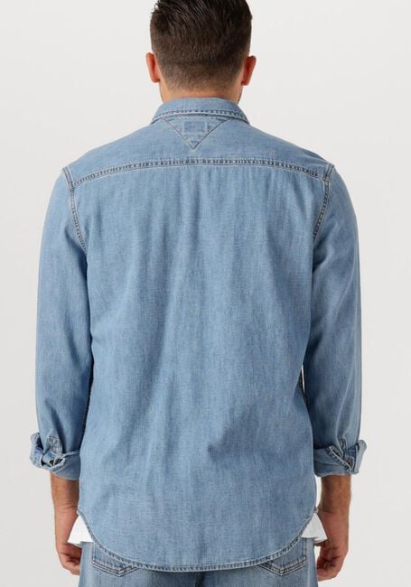 TOMMY JEANS Chemise décontracté LS REGULAR DENIM SHIRT EXT en bleu - large