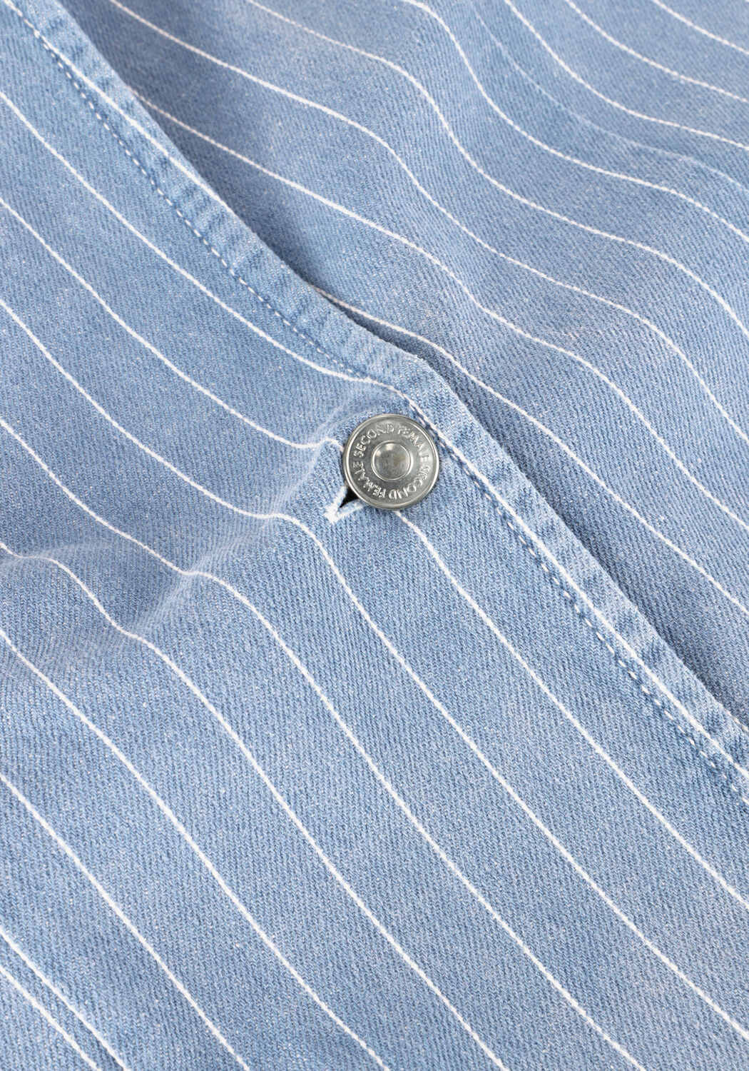 SECOND FEMALE Gilet LAYNE SS BLAZER en bleu - large