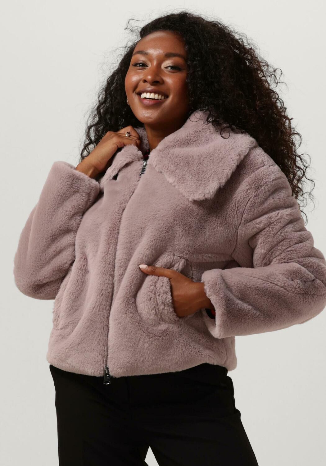 Manteau fausse outlet fourrure beaumont
