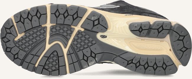 NEW BALANCE M2002 M NEW BALANCE M2002 M - large