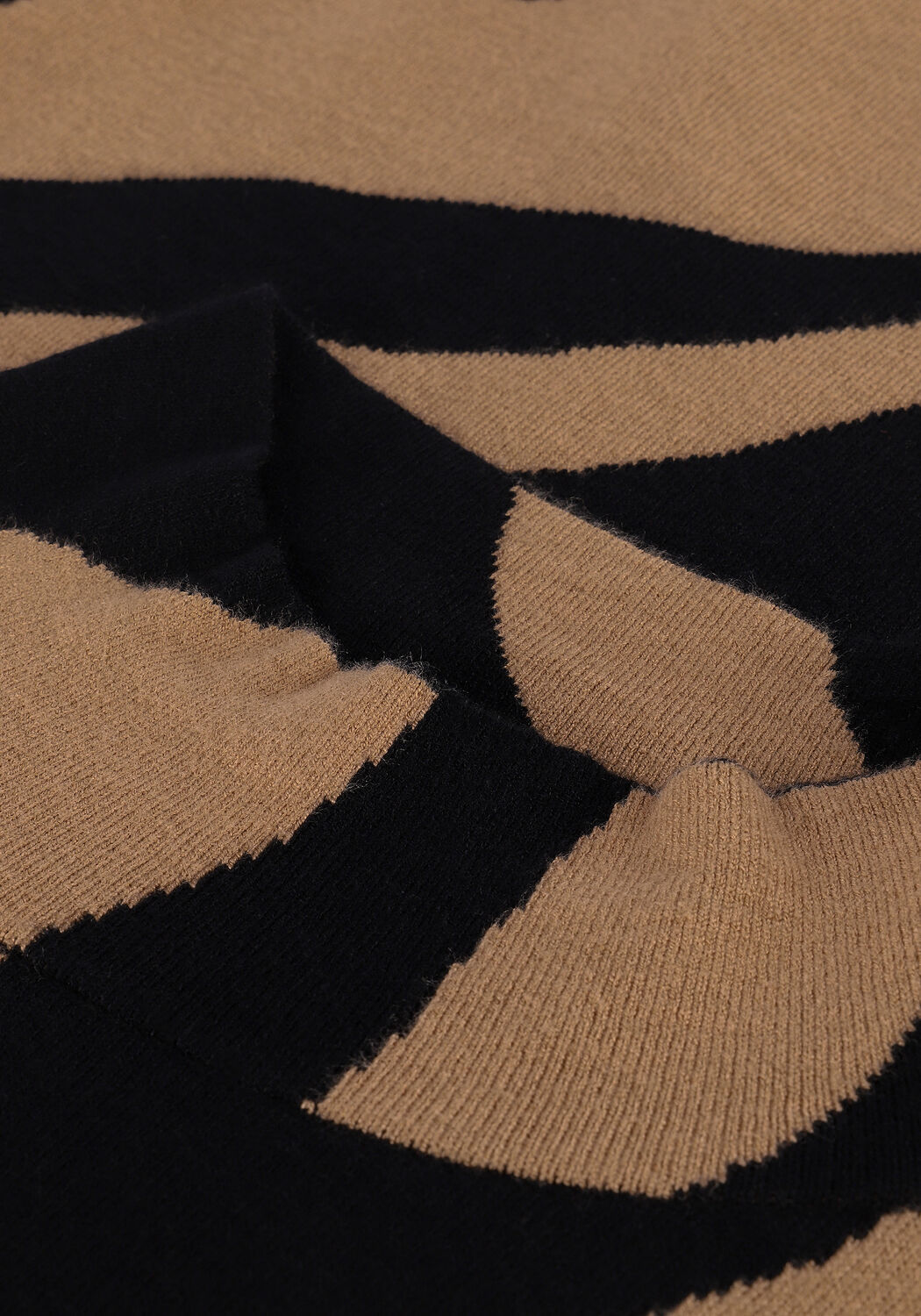 GESTUZ Pull TALLIGZ JACQUARD TURTLENECK en camel - large