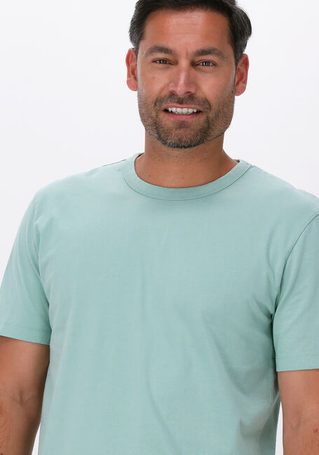 SELECTED HOMME T-shirt SLHRELAXLONG-DAVID SS O-NECK TEE G CAMP en vert - large