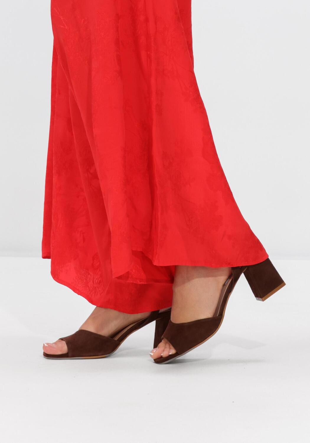 Bruine NOTRE-V  22304