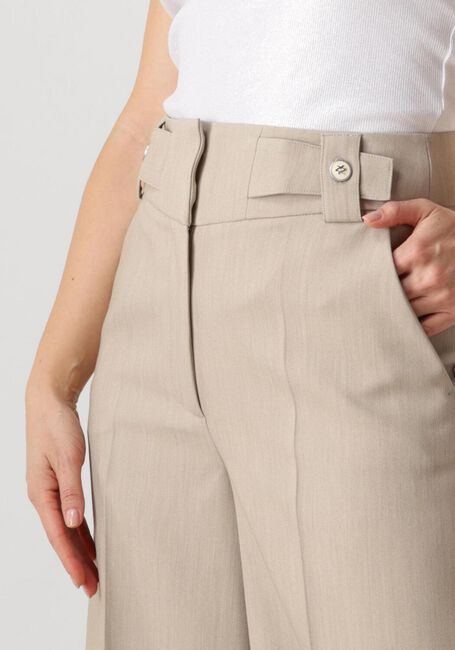 AAIKO NORE BUTTONS R PES 345 Pantalons en beige - large