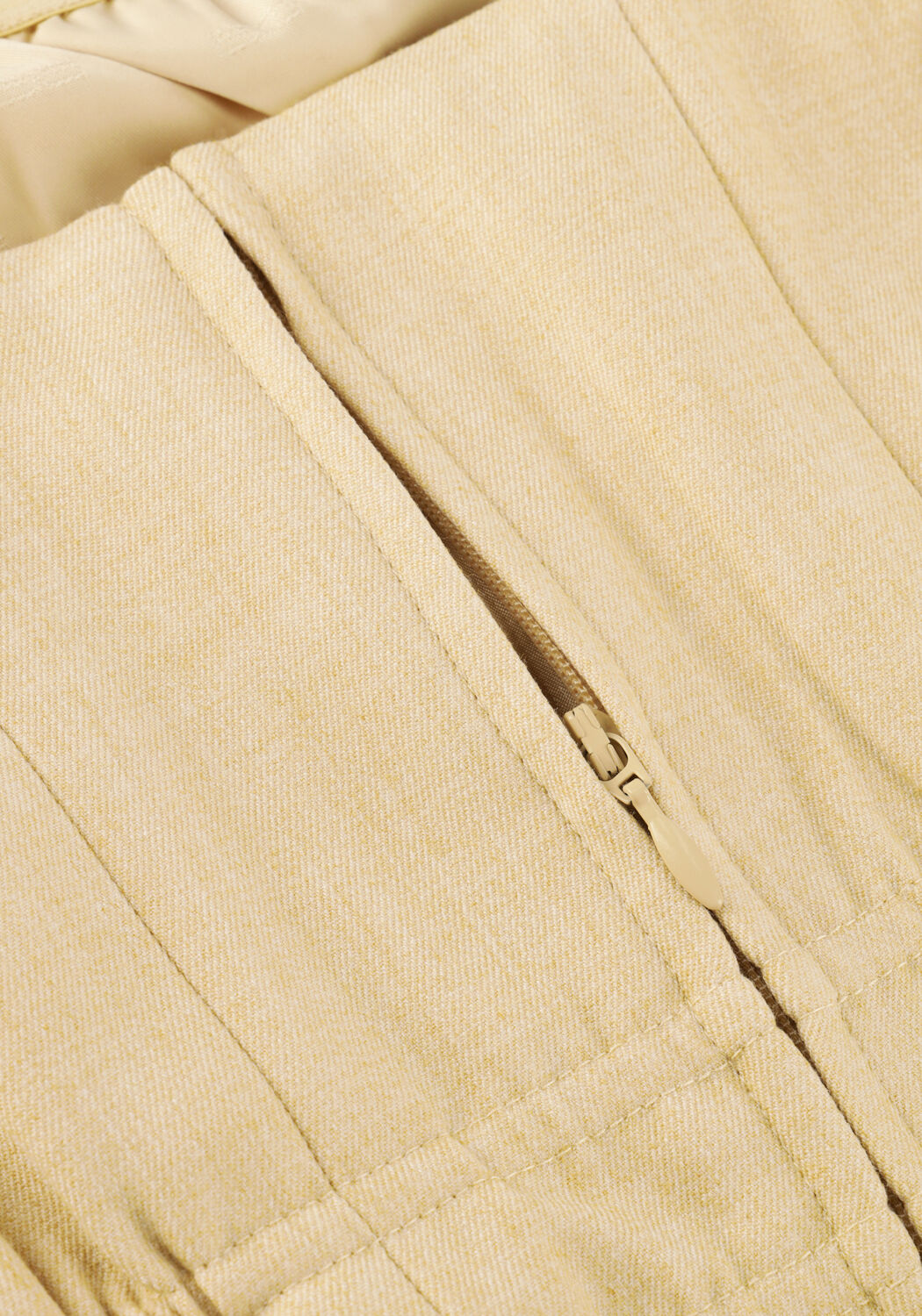 GESTUZ Gilet GZSTACY CORSAGE en jaune - large