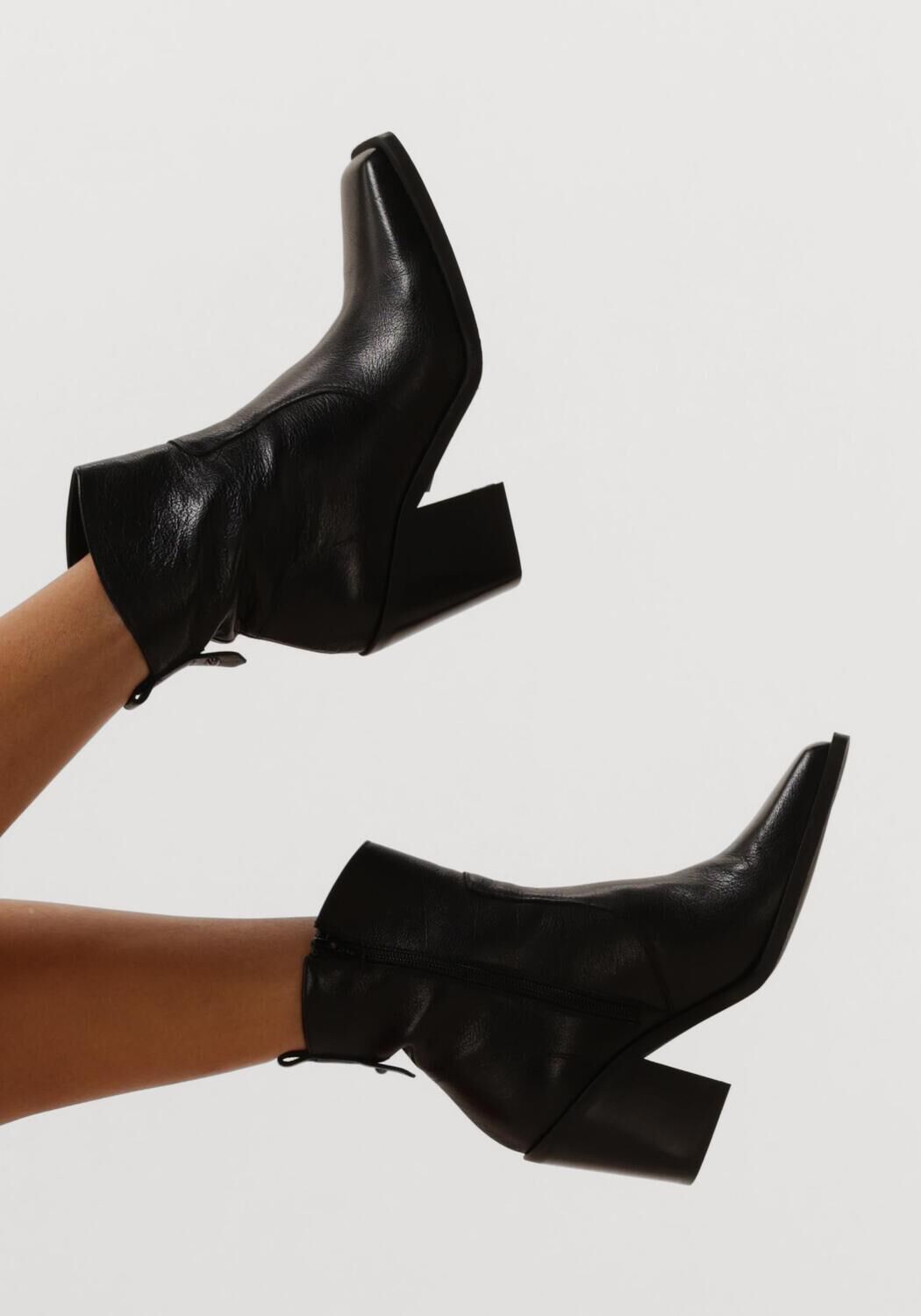 Zwarte BLASZ Enkellaarsjes 14 - large