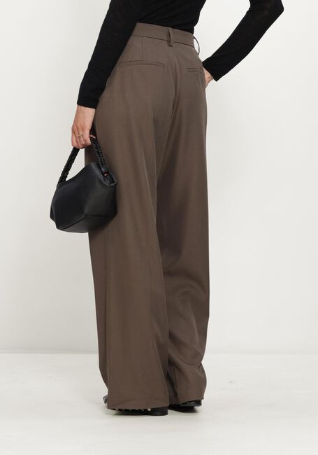 NEO NOIR Pantalon CALINA STRUCTURE WRAP PANTS en taupe - large