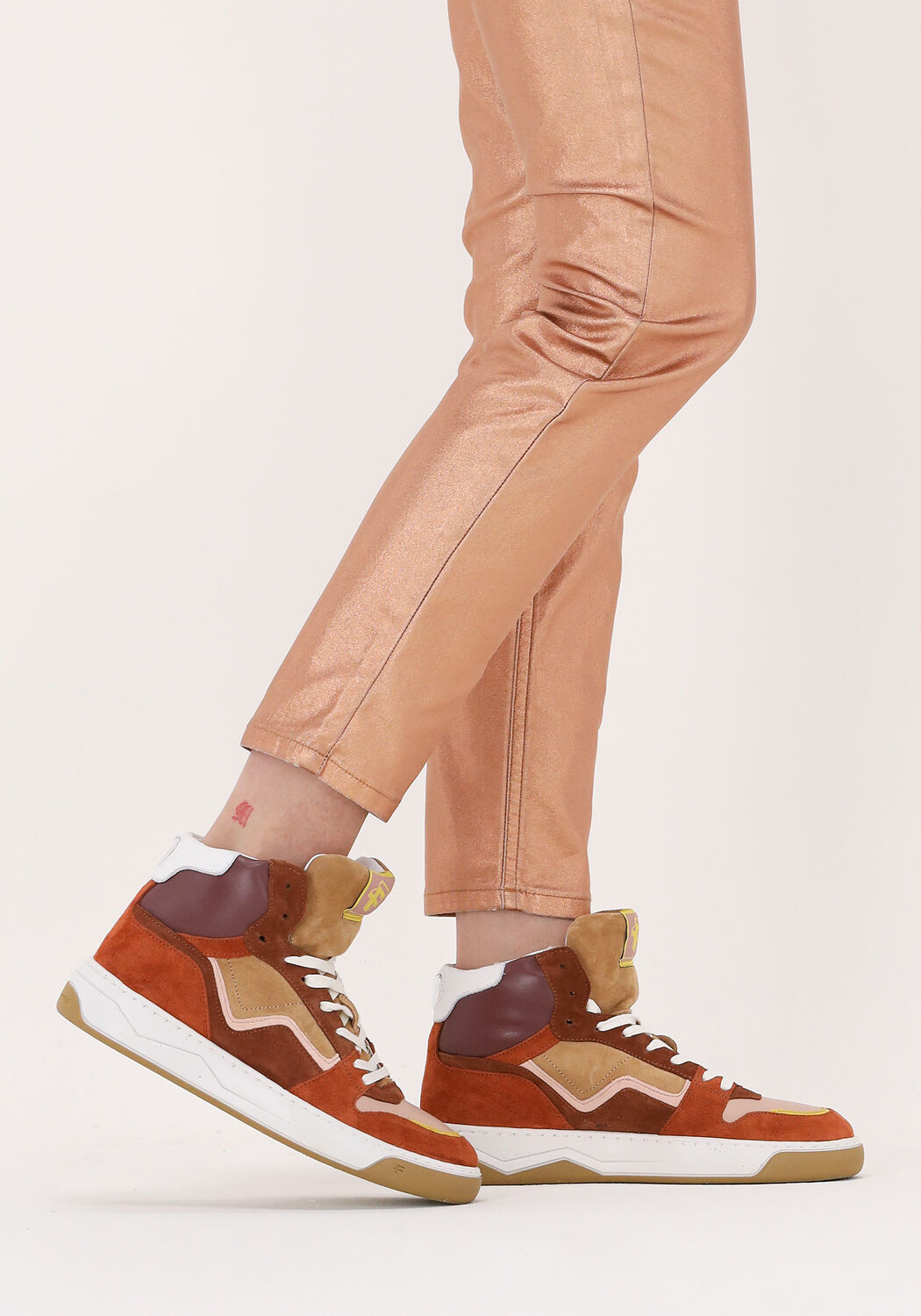 FLORIS VAN BOMMEL Baskets basses SFW-10067 en cognac - large