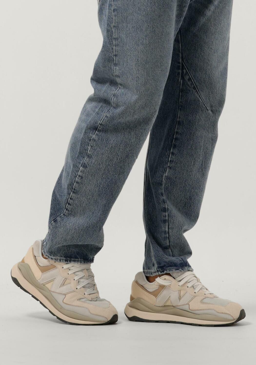 NEW BALANCE Baskets basses M574 en beige - large