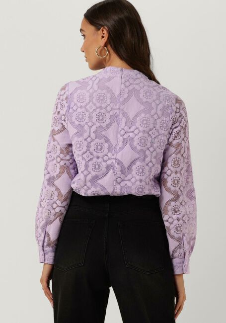 Lila MINUS  NEVEA LACE BLOUSE 2 - large