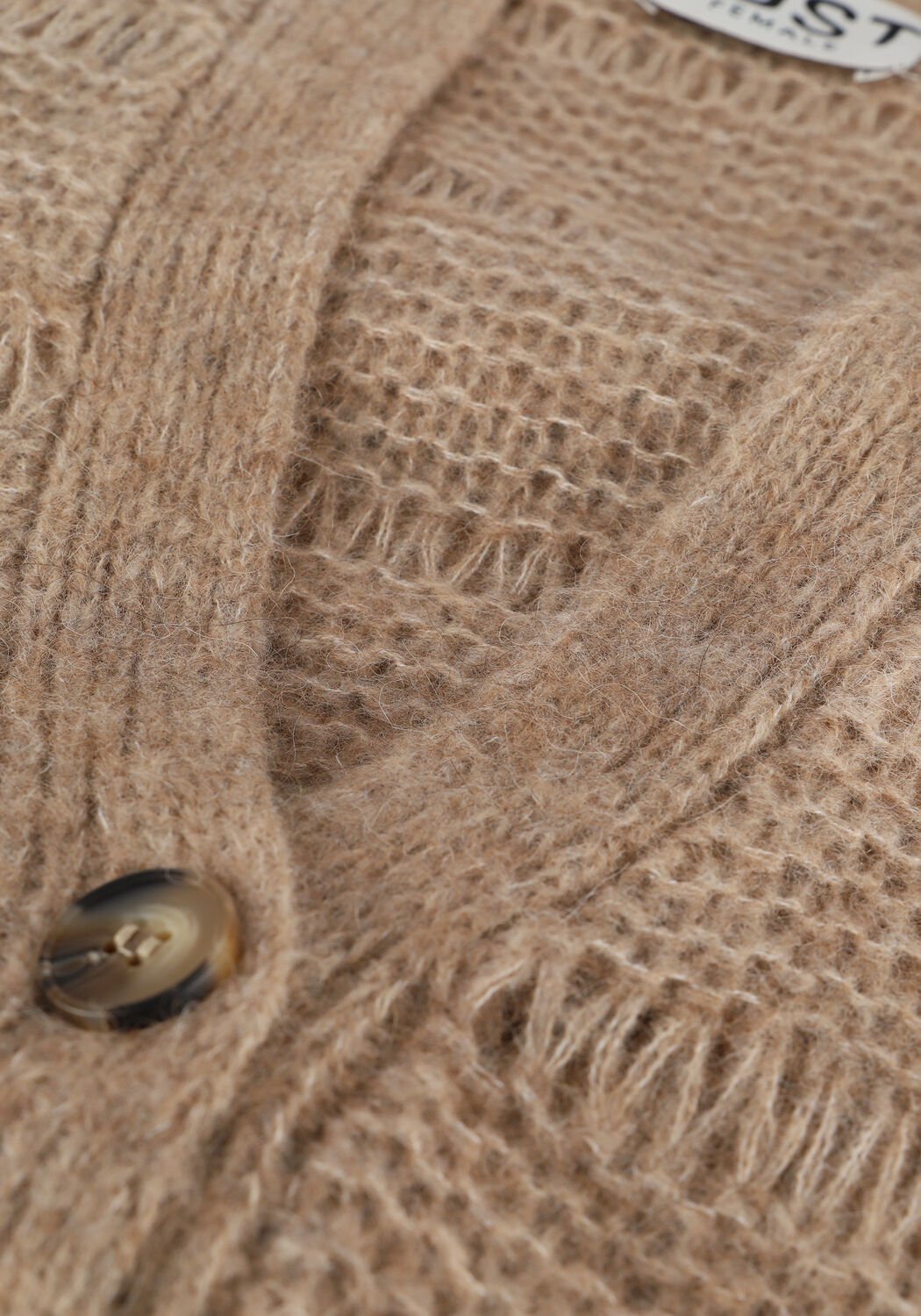 JUST FEMALE Gilet SAGI KNIT CARDIGAN en beige - large