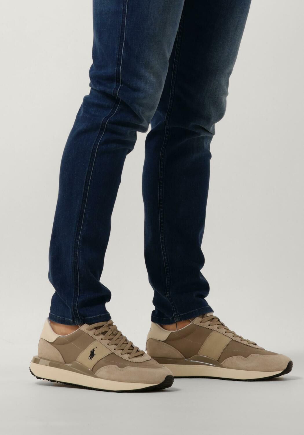 POLO RALPH LAUREN Baskets basses TRAIN 89 en beige - large