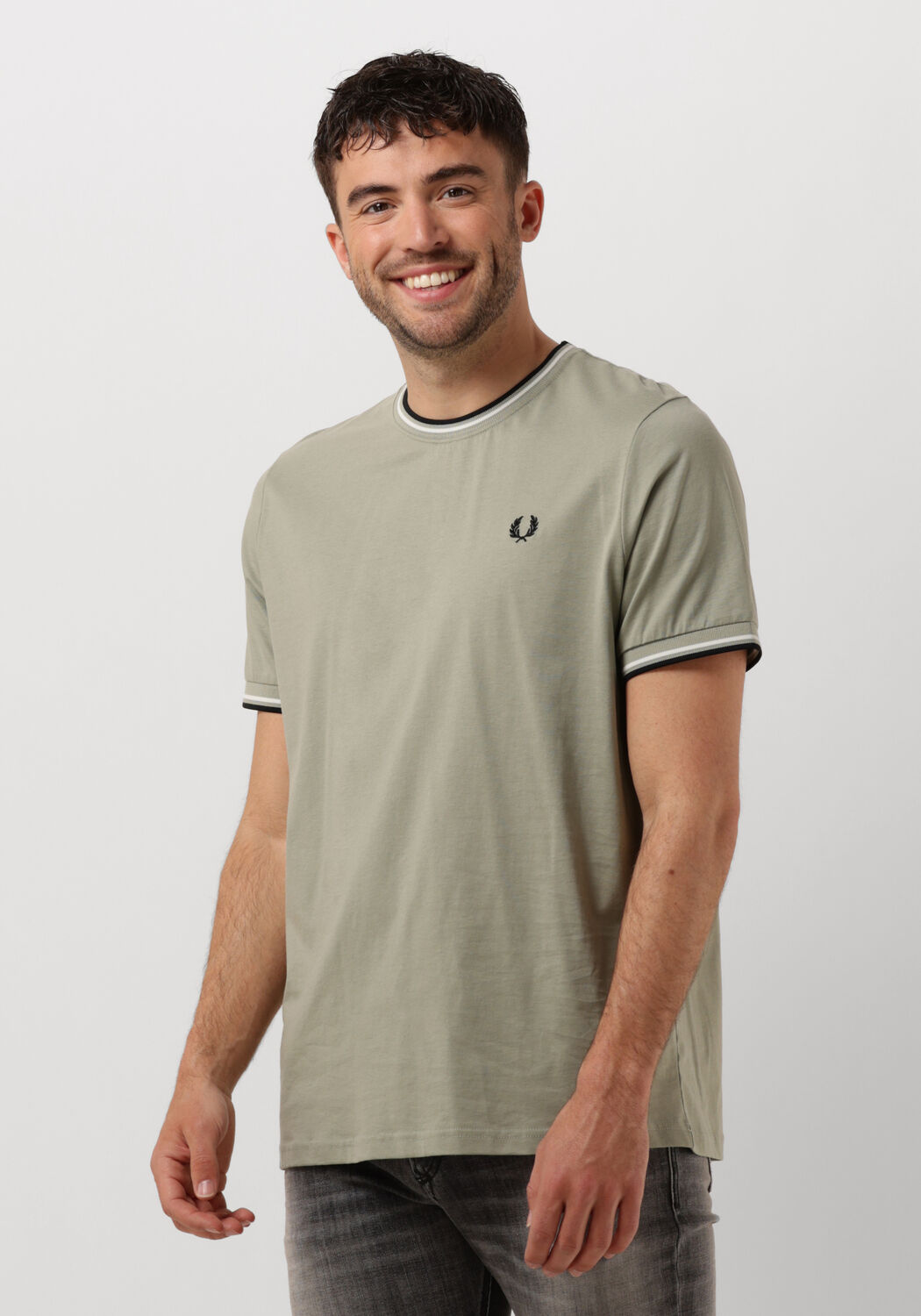 FRED PERRY Soldes Sale Reduction jusque 70 Omoda