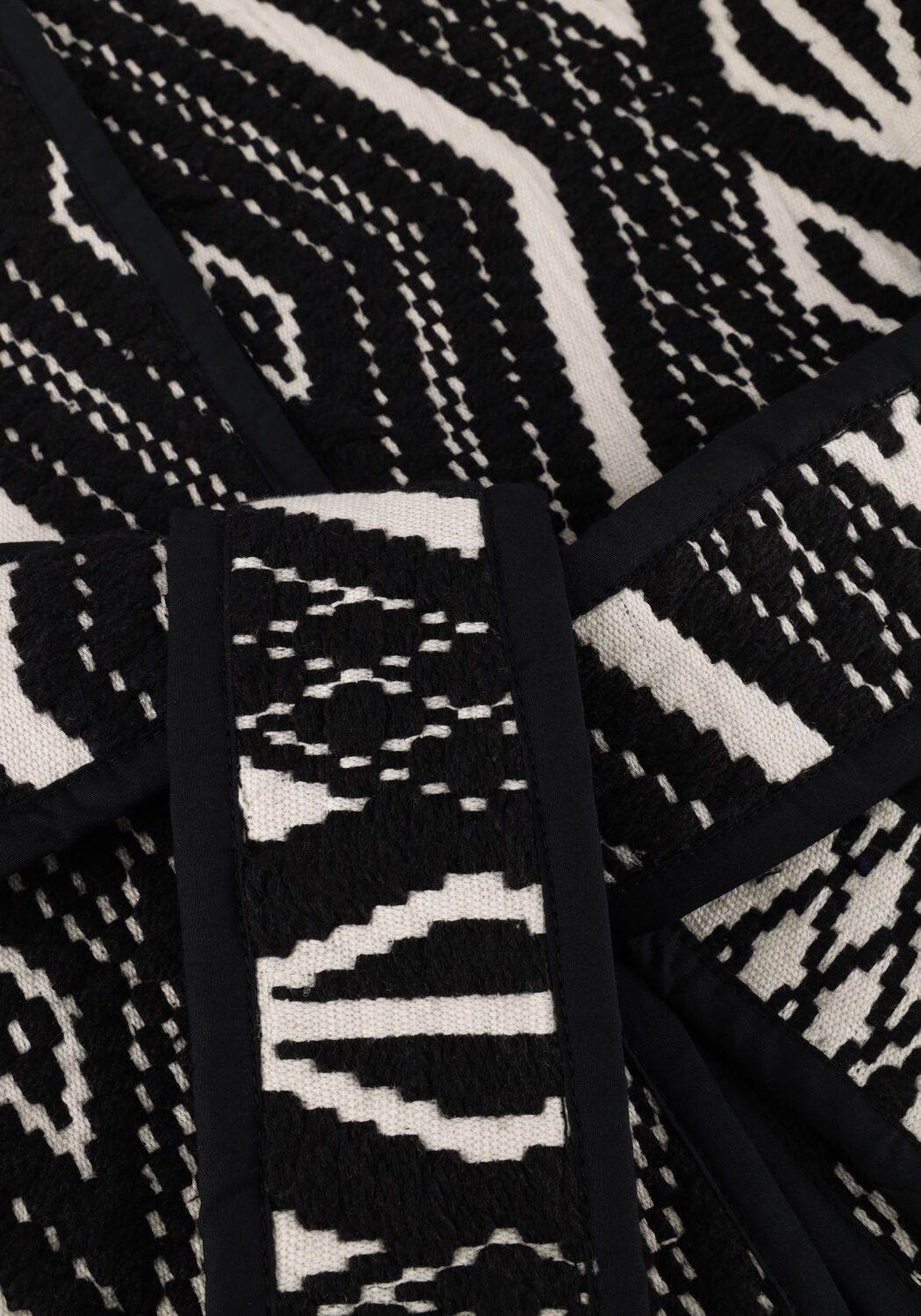 Zwarte MINUS Gilet WENDI REVERSIBLE VEST - large