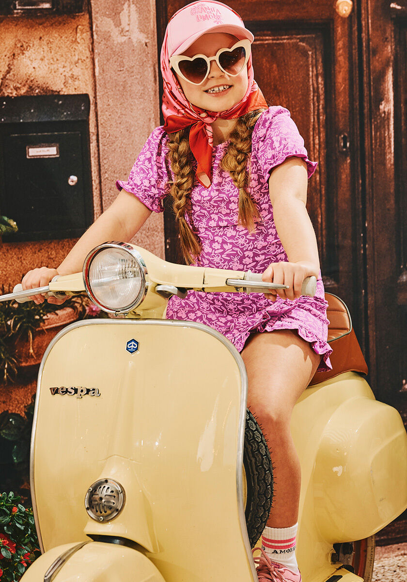 Z8 Pantalon courte FANTASIA en rose - large