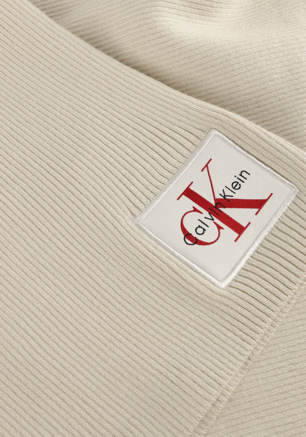 CALVIN KLEIN Col roul&eacute; WOVEN LABEL ROLL NECK en taupe - large