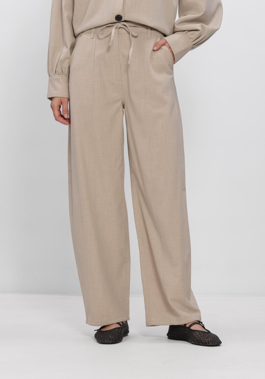 Beige SECOND FEMALE Broeken/jumpsuits ZOIE CARGO TROUSERS - large