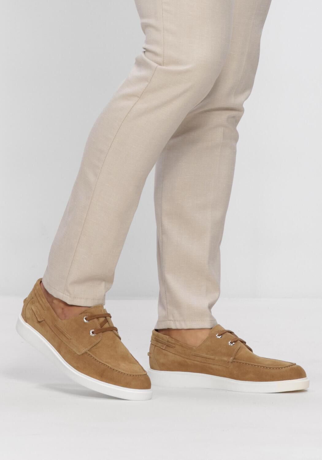 STEFANO LAURAN STAR 11 Chaussures &agrave; lacets en camel - large