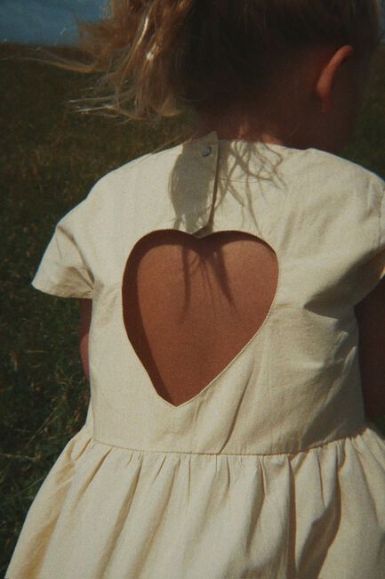 KONGES SLOJD Mini robe HEARLY DRESS en beige - large