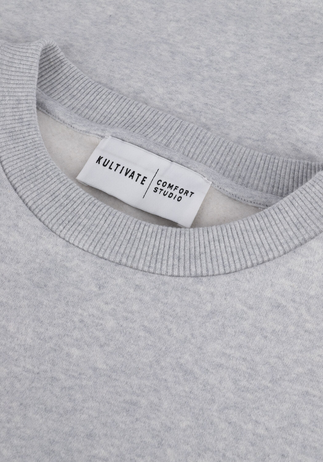 KULTIVATE Chandail SW COMFORT CREW en beige - large