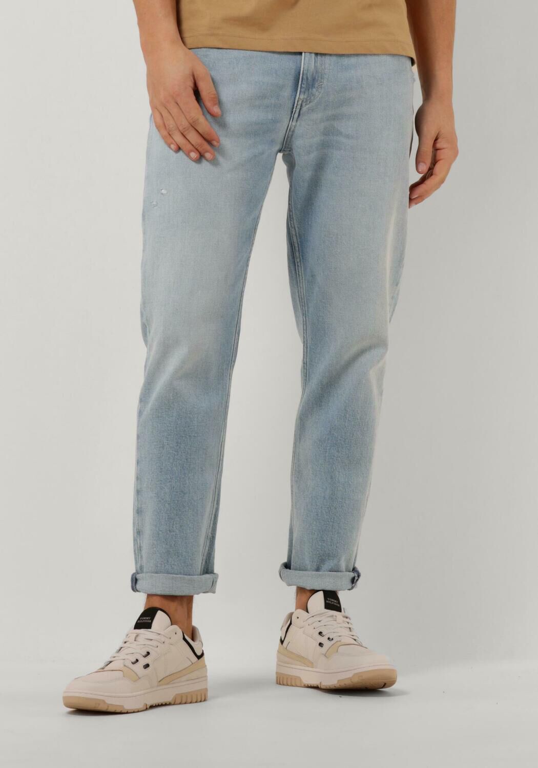TOMMY JEANS Straight leg jeans DAD JEAN RGLR TPRD Bleu clair Omoda