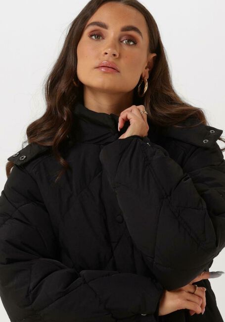OBJECT Veste matelassé JALLY DOWN COAT 123 en noir - large
