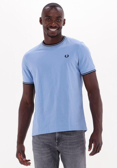 FRED PERRY T-shirt TWIN TIPPED T-SHIRT Bleu clair - large