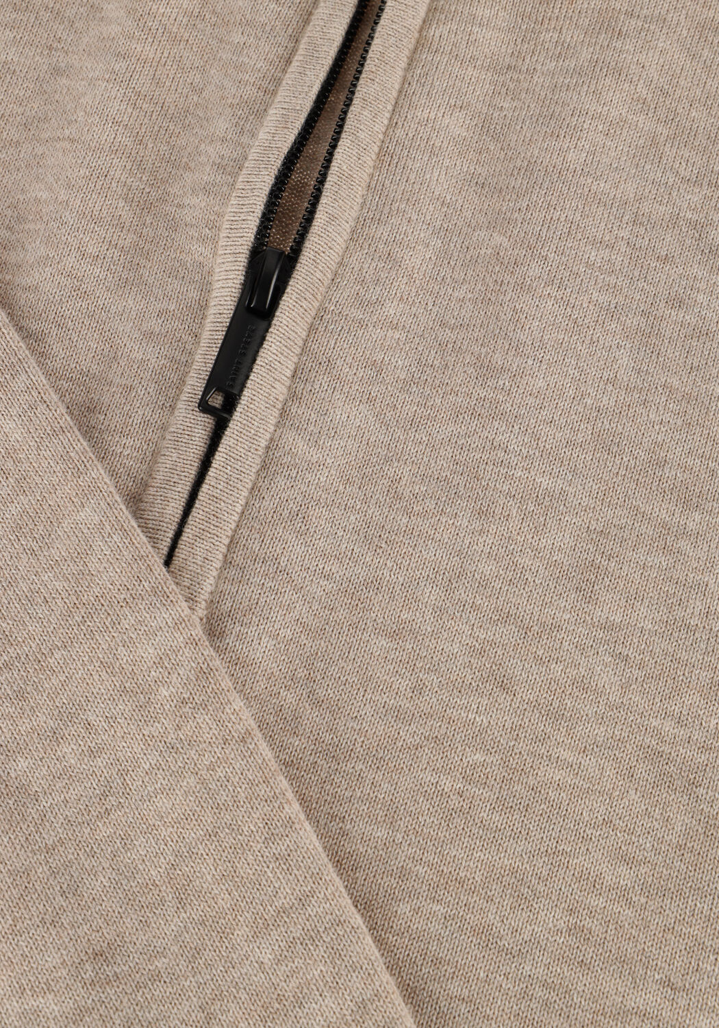 SAINT STEVE Pull CAS Sable - large