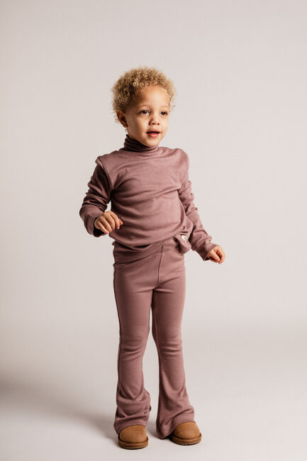 BAJE STUDIO Pantalon évasé SEIRY en rose - large