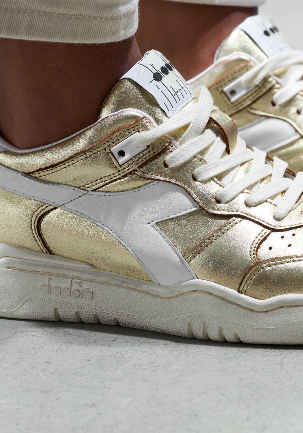 DIADORA Baskets montantes MET BASKET SNEAKER en or - large