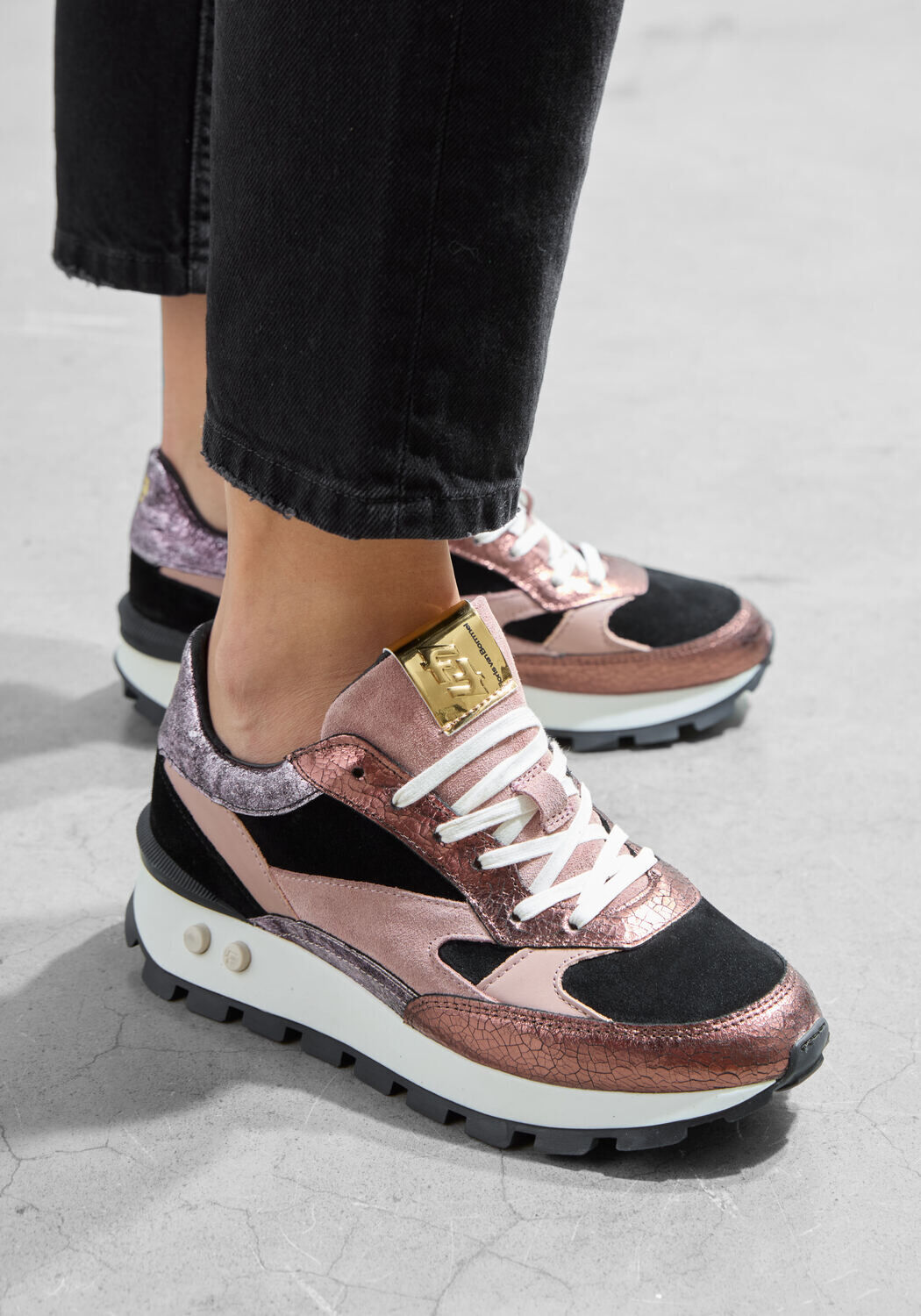 Roze FLORIS VAN BOMMEL Sneakers BLOKKI Omoda