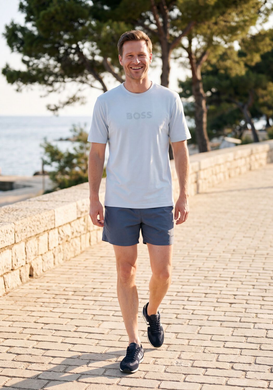 Blauwe BOSS Sneakers LEVON_RUNN - medium