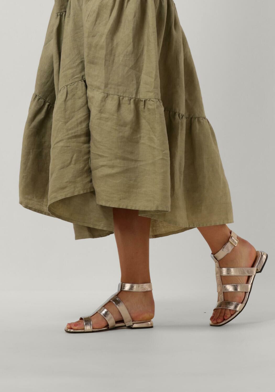 NOTRE-V 21316 Sandales en or - large