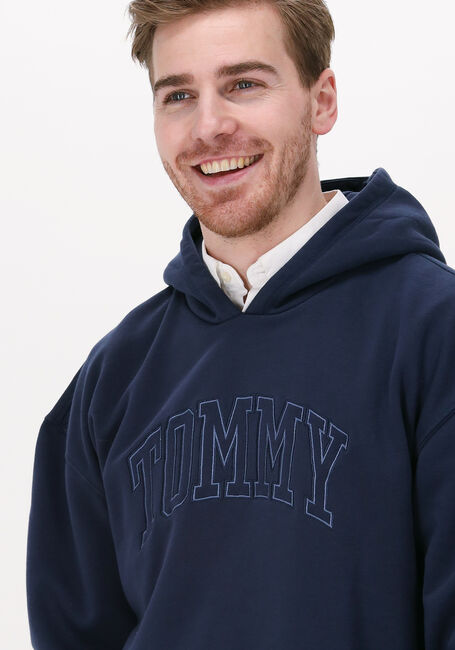 TOMMY JEANS Chandail TJM COLLEGE WASH HOODIE Bleu foncé - large