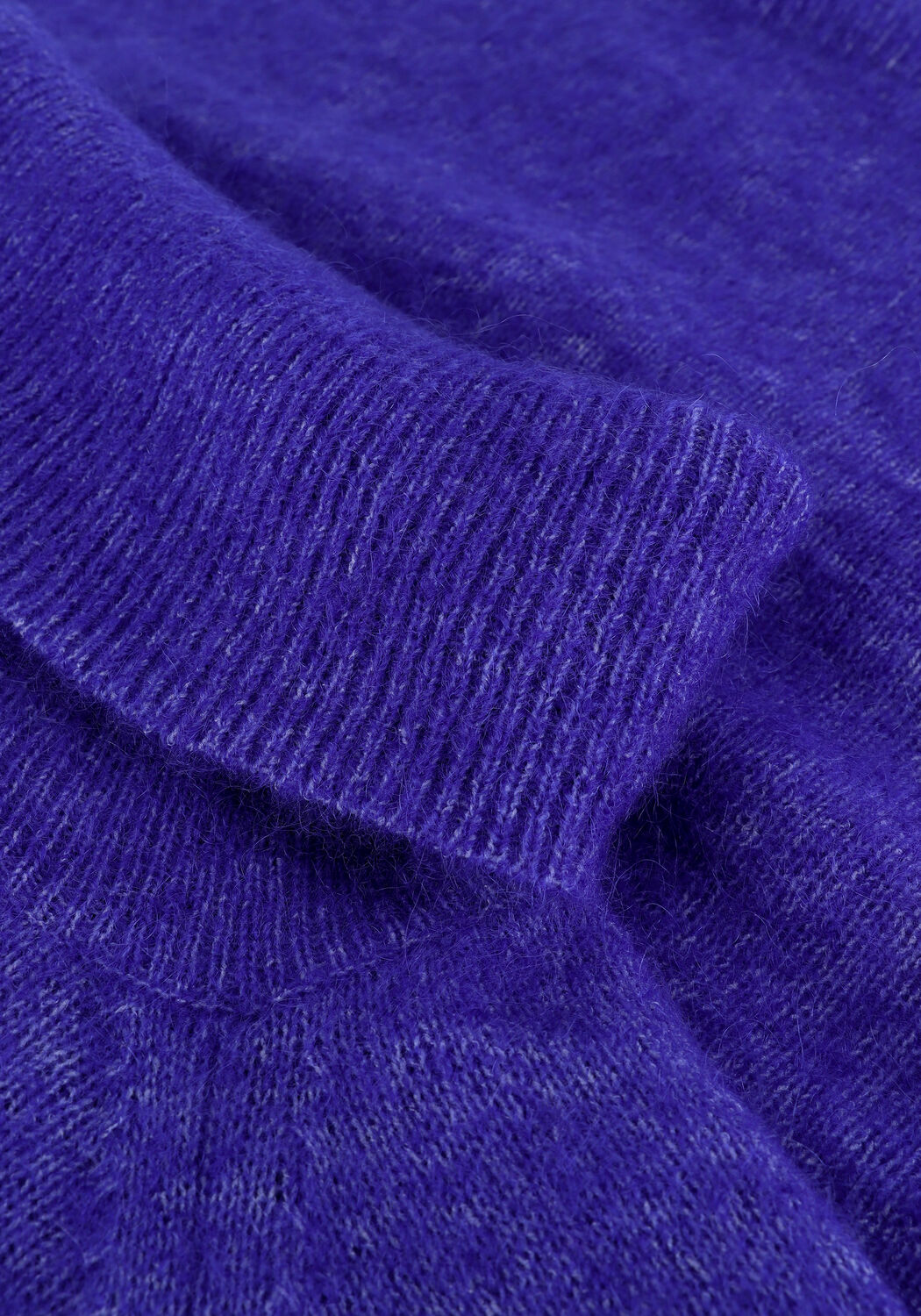 SECOND FEMALE Pull BROOK KNIT OVERSIZE T-NECK Bleu fonc&eacute; - large