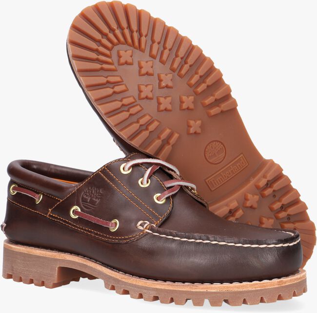 TIMBERLAND AUTHENTICS 3 EYE CLASSIC LUG Chaussures à lacets en marron - large