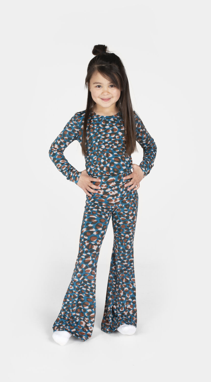 Salty Stitch Pantalon &eacute;vas&eacute; SCATCHY DOTS FLARED LEGGING en bleu - large