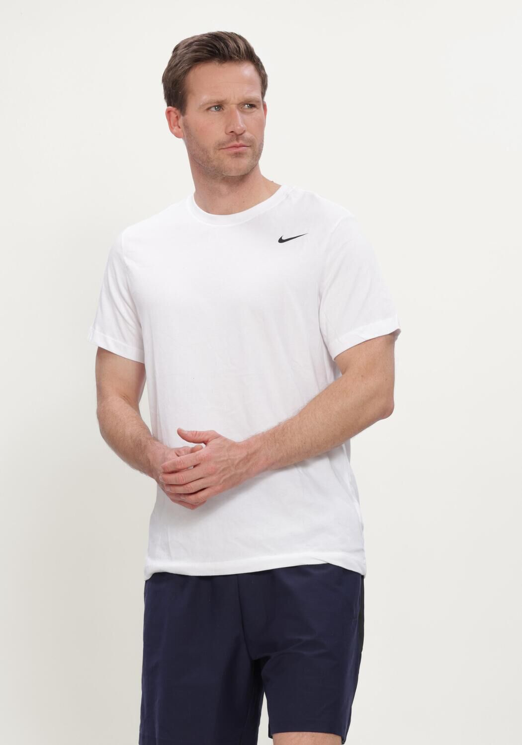 NIKE T-shirt NIKE DRI-FIT en blanc - large
