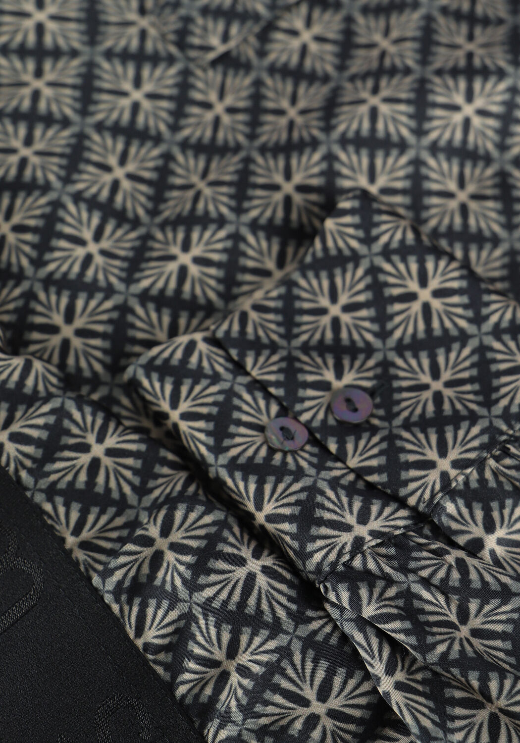 SUMMUM ALLOVER PRINT Blouses en multicolore - large