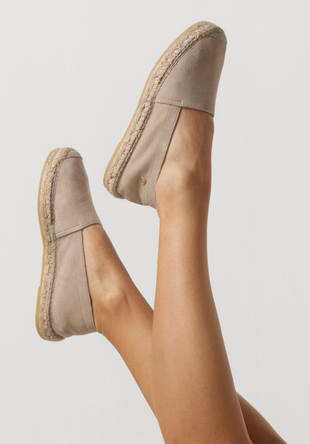 FRED DE LA BRETONIERE MILI ANA Espadrilles en taupe - large