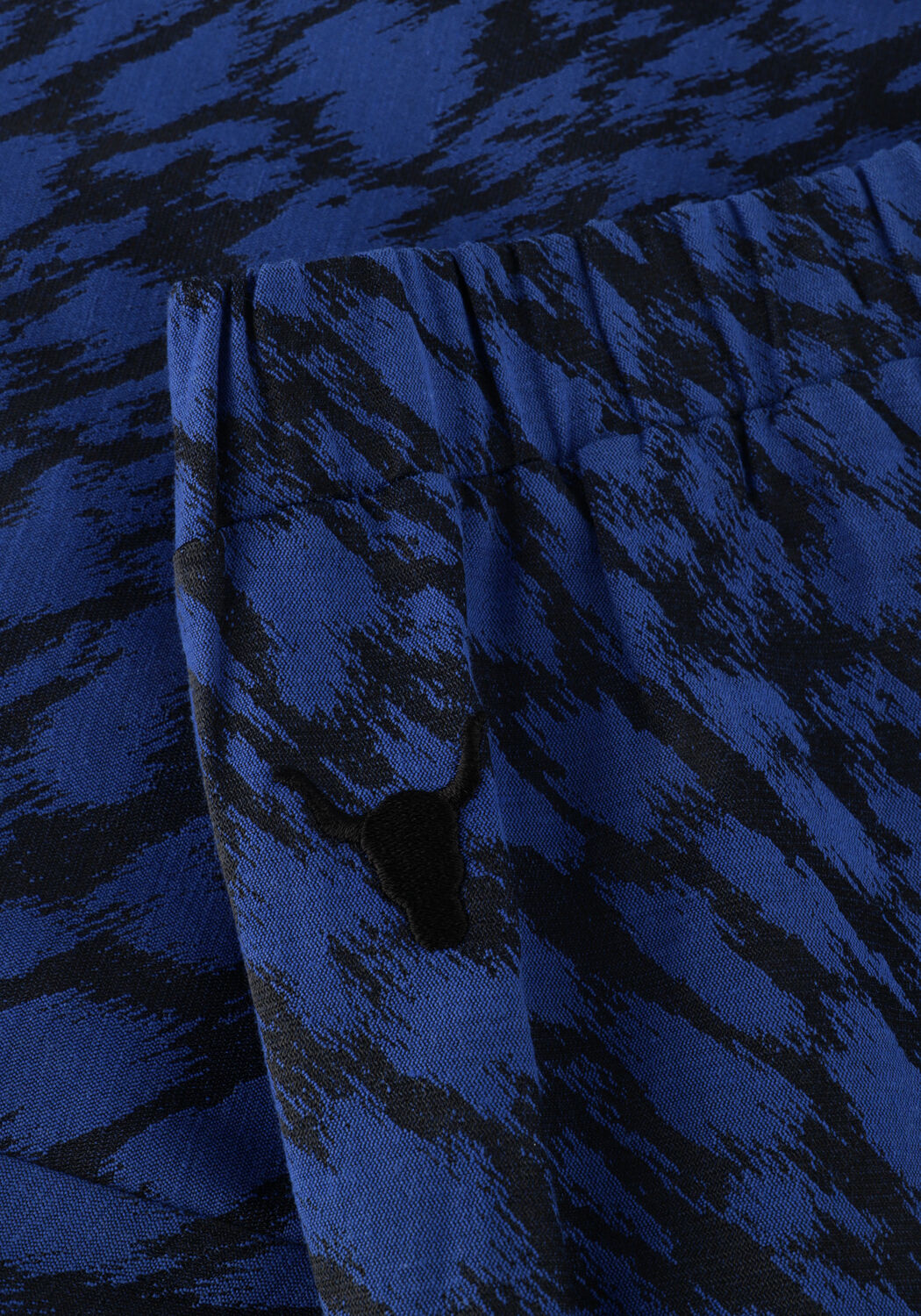 ALIX THE LABEL Pantalon &eacute;vas&eacute; LADIES WOVEN SKETCHY ANIMAL FLARED PANTS en bleu - large