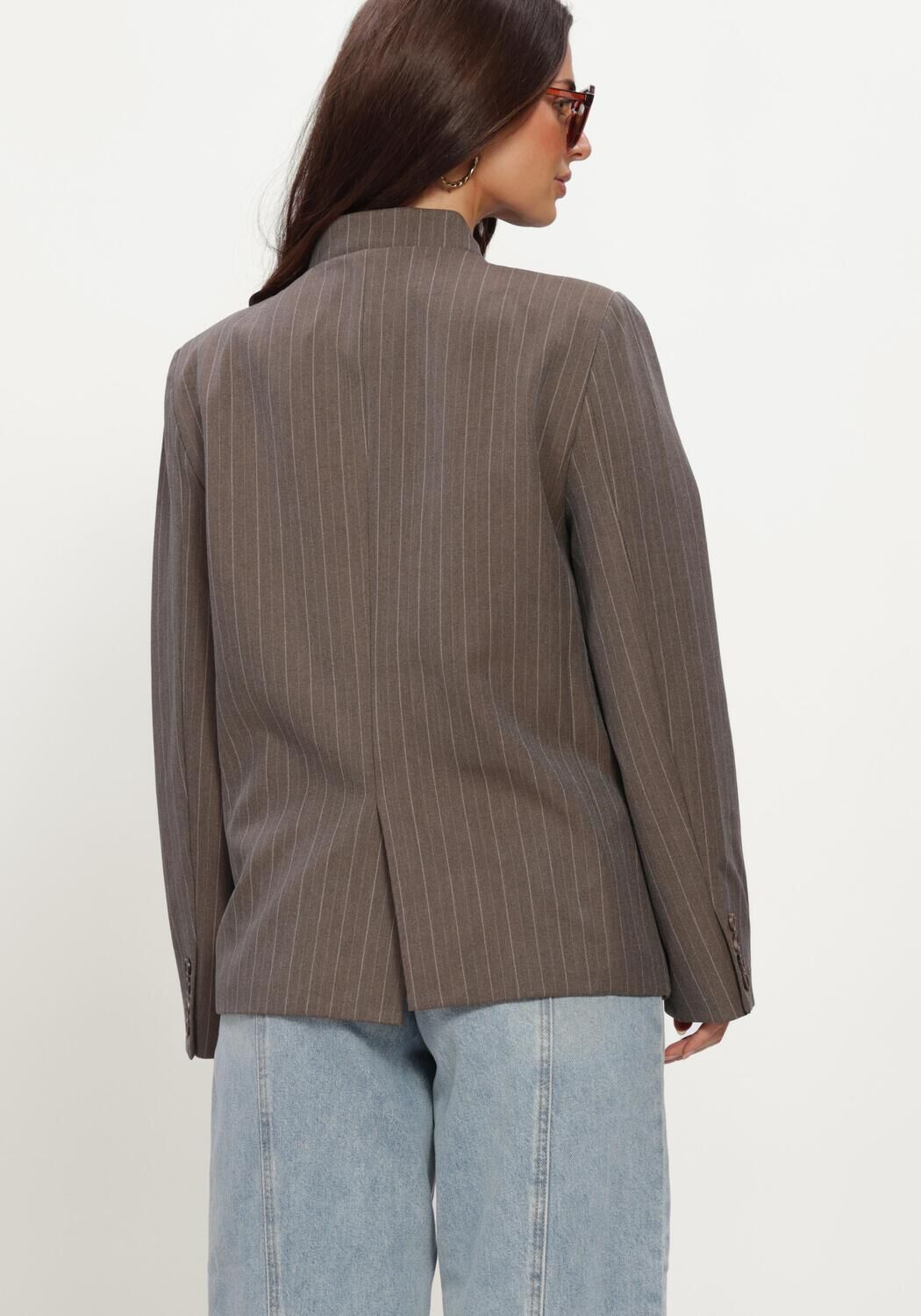 Bruine NEO NOIR Blazer NERINE PINSTRIPE BLAZER - large