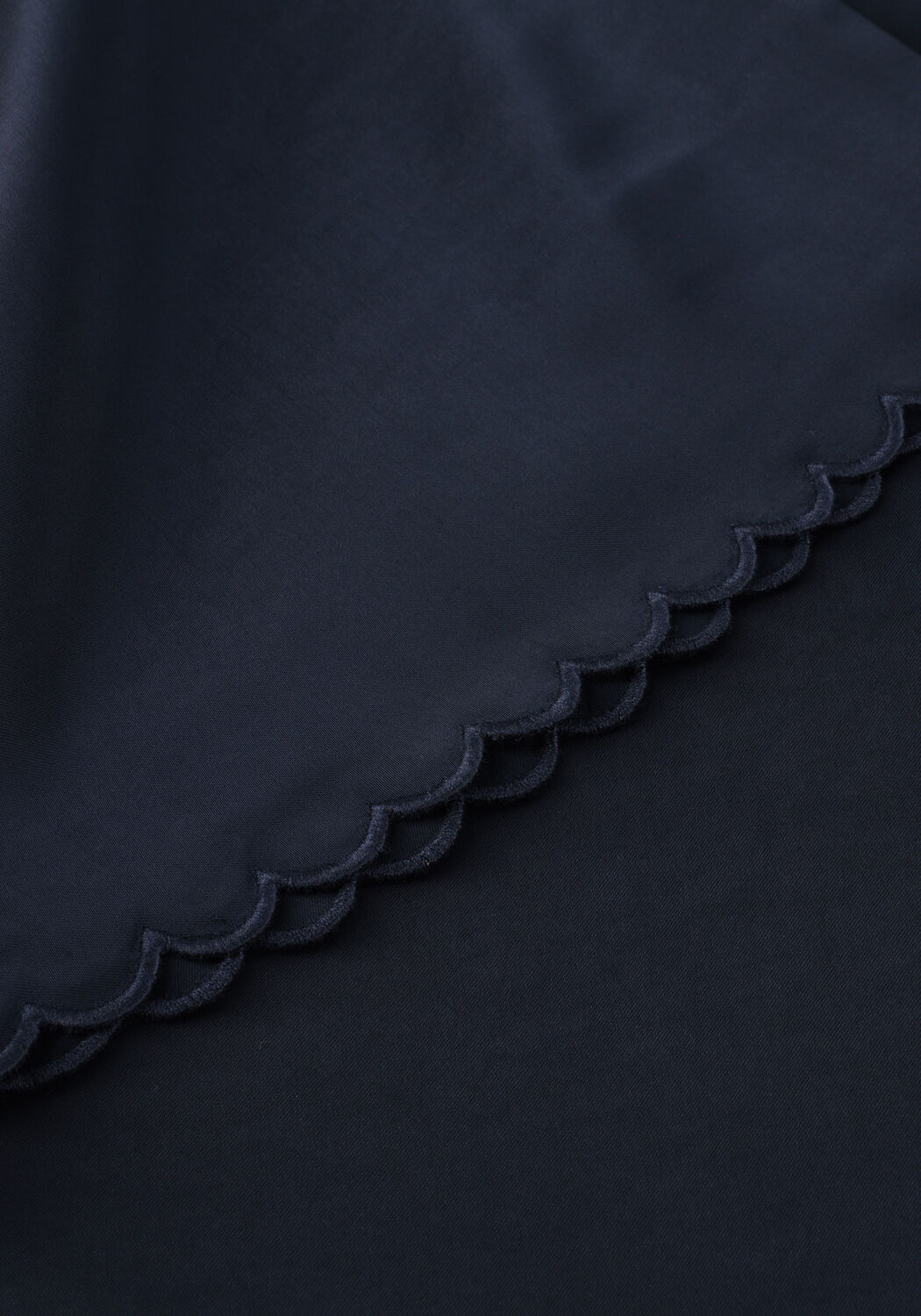 Donkerblauwe BRUUNS BAZAAR  BBWINNY BLOUSE - large